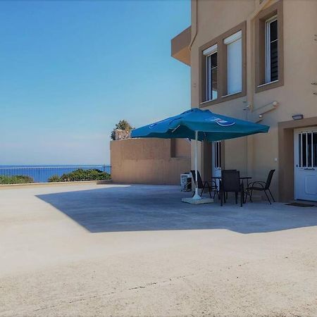 Afentis Apartment Agia Ermioni Bagian luar foto